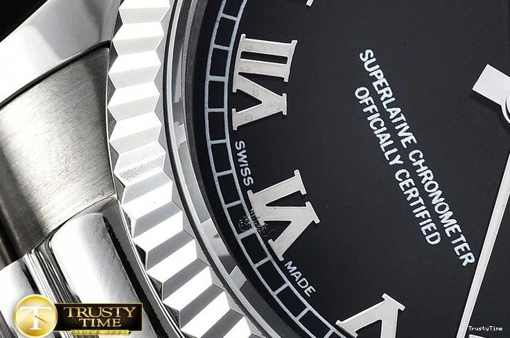 0715 RDD0215C – DayDate 36mm Affordable 686